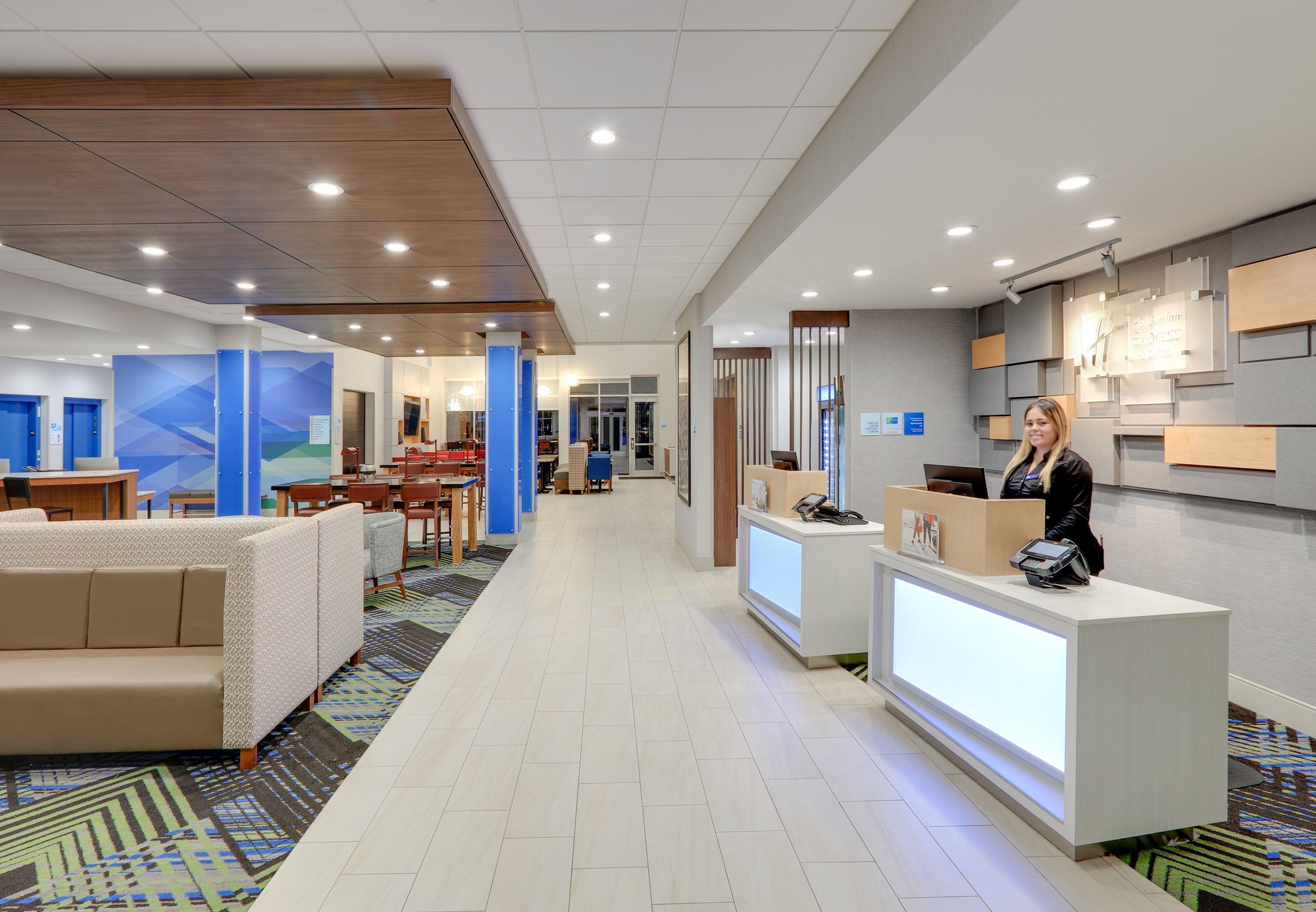 Holiday Inn Express & Suites - Dallas Nw Hwy - Love Field By Ihg Exterior photo
